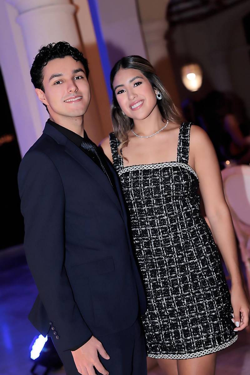 Gustavo Álvarez y Camila Carrión. 
