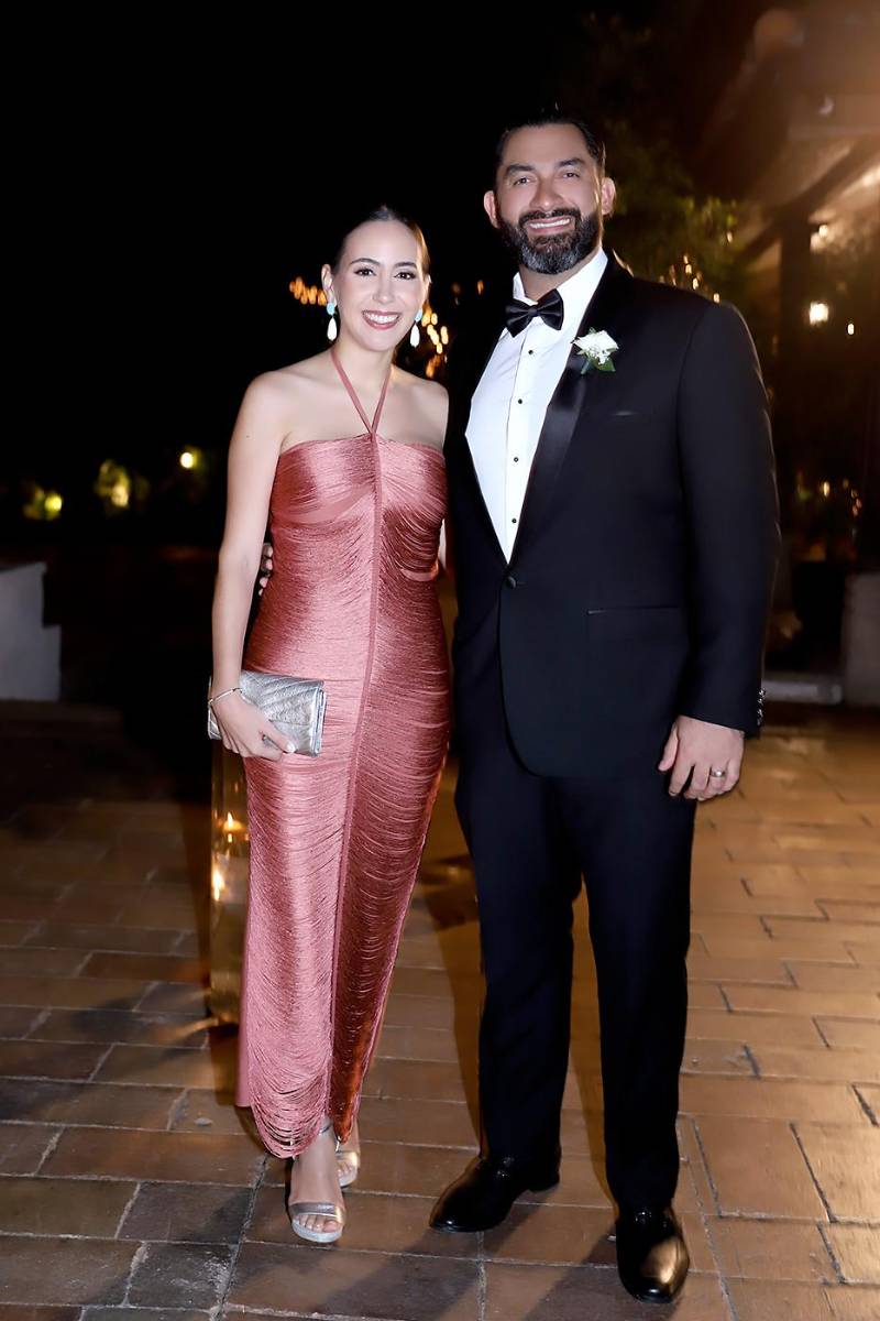 Fiesta nupcial de Allison Rivera y José Armando Erazo