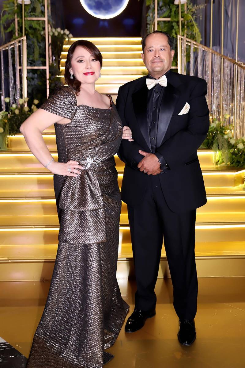 Invitados a la Prom 2026 de la Academia Los Pinares