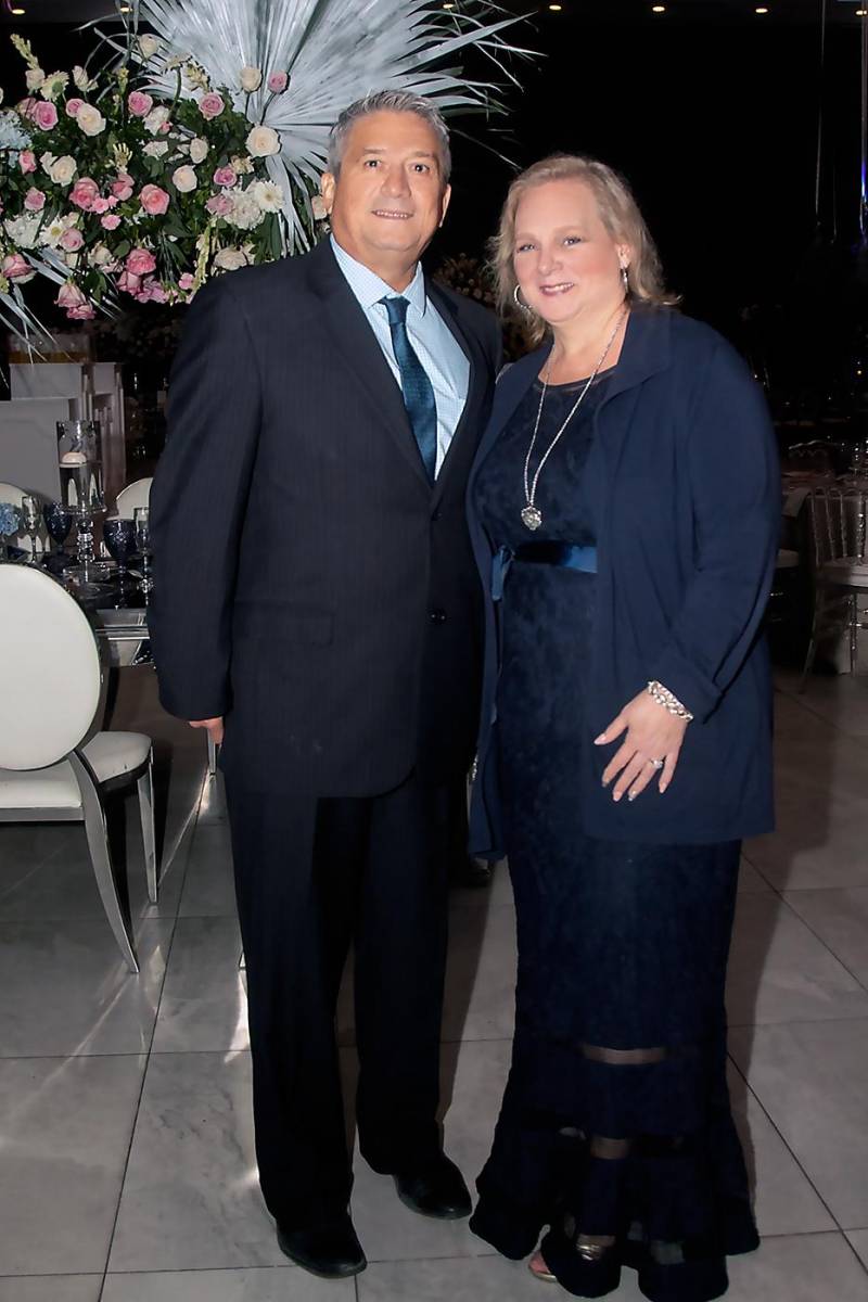 Edgar y Bianka Pineda.