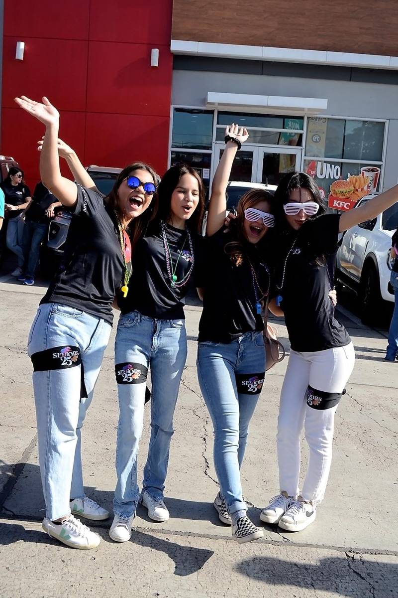 Senior Entrance 2025 de DelCampo School