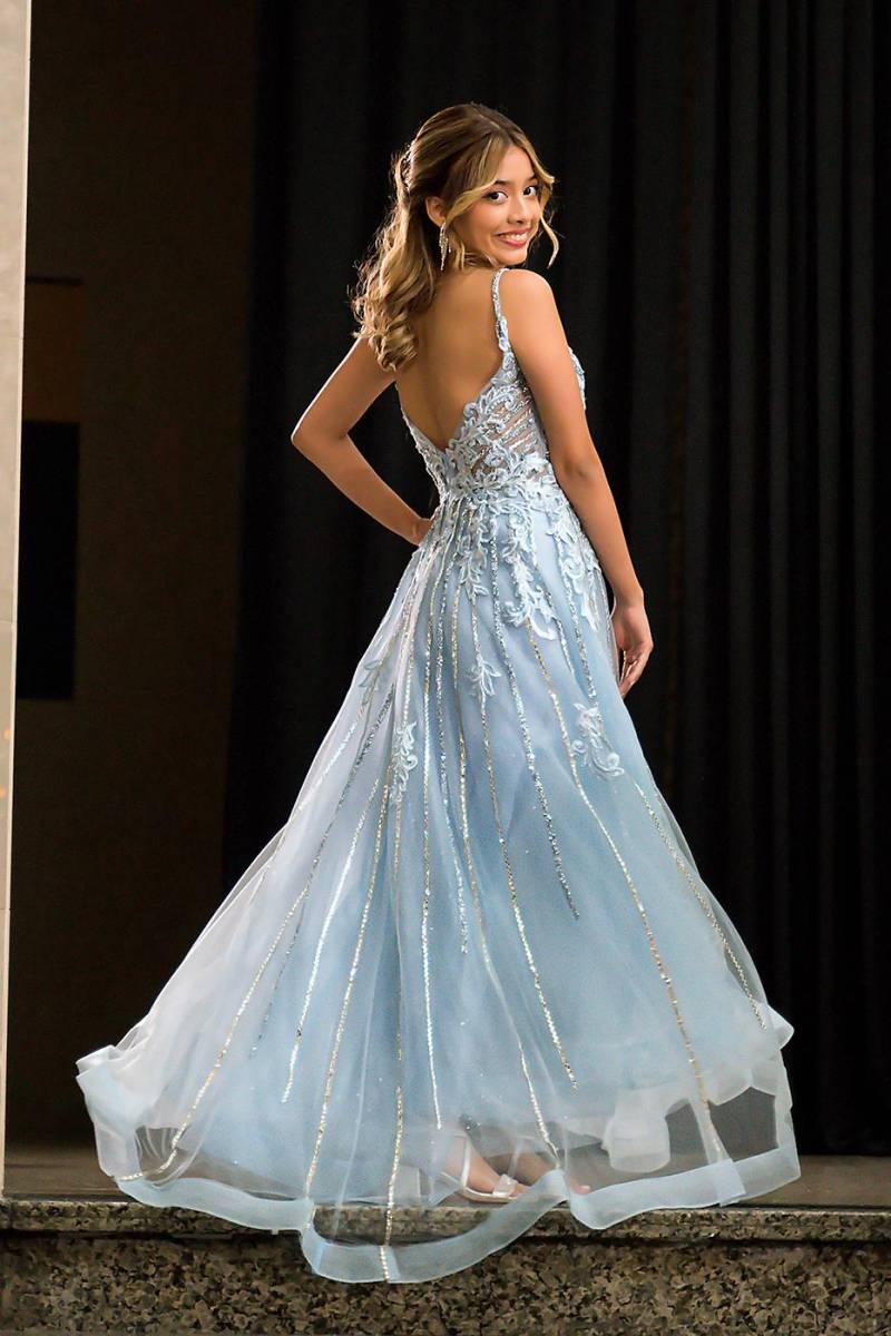 Looks de la prom 2024 de IHCI Bilingual School
