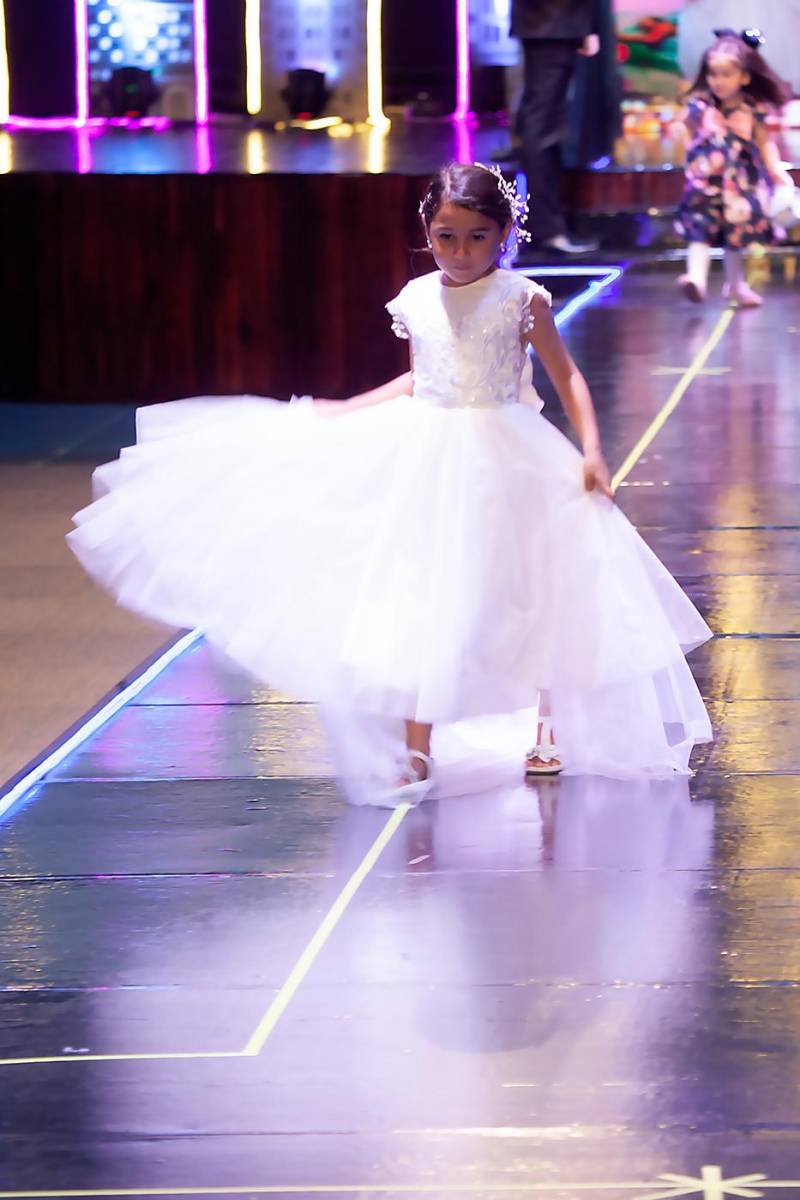 Fashion Show de la EIS 2024