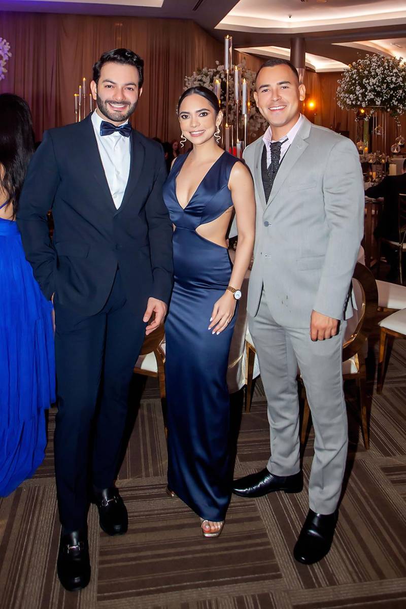 Eduardo Mejía, Lesly Benítez y Moisés Noriega