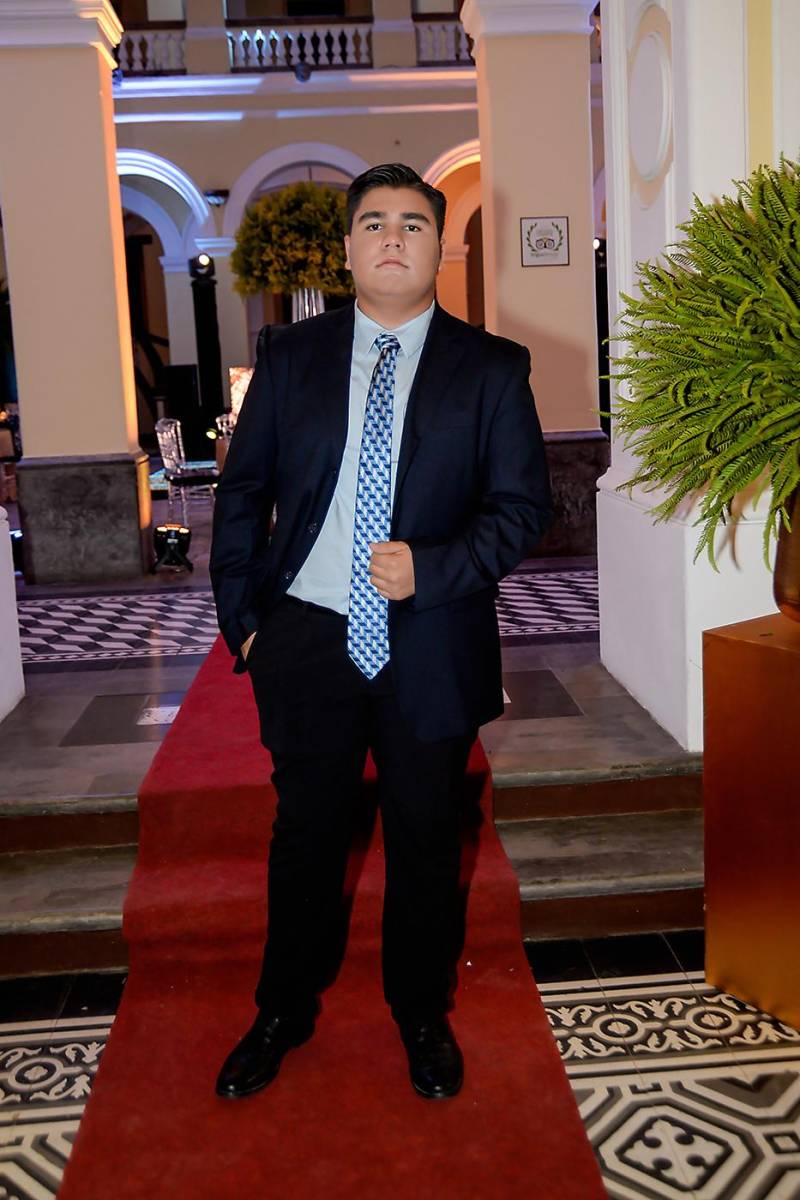 Ángel Benavides.