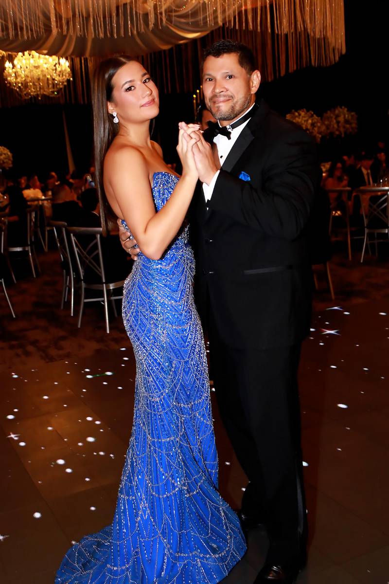 Camila Aparicio y su padre Héctor Fajardo. 