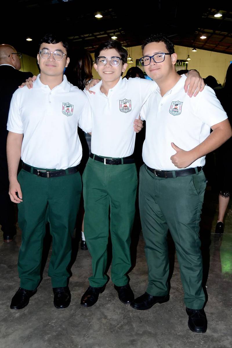 Graduación de la clase 2025 de Elvel School