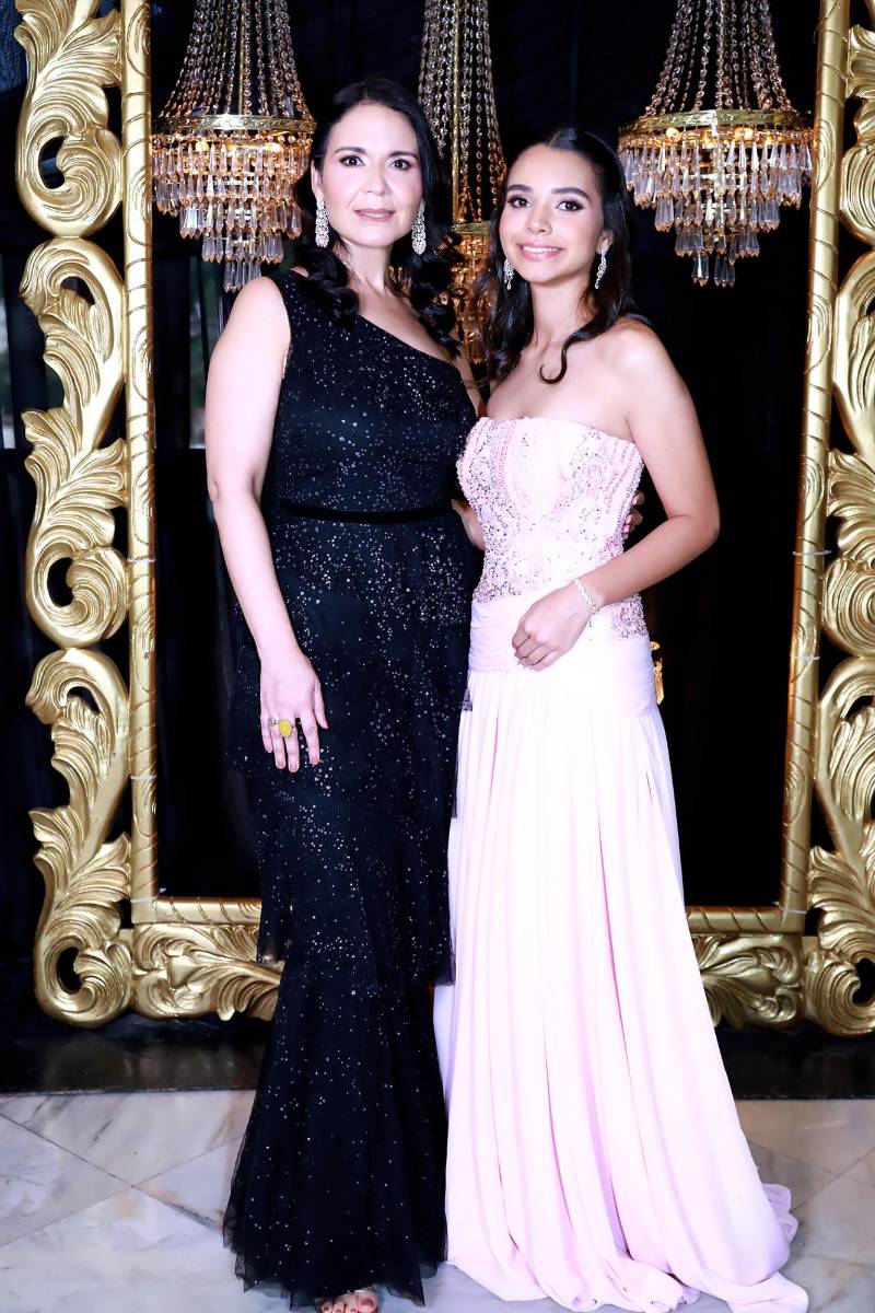 Fiesta de la Prom Del Campo School