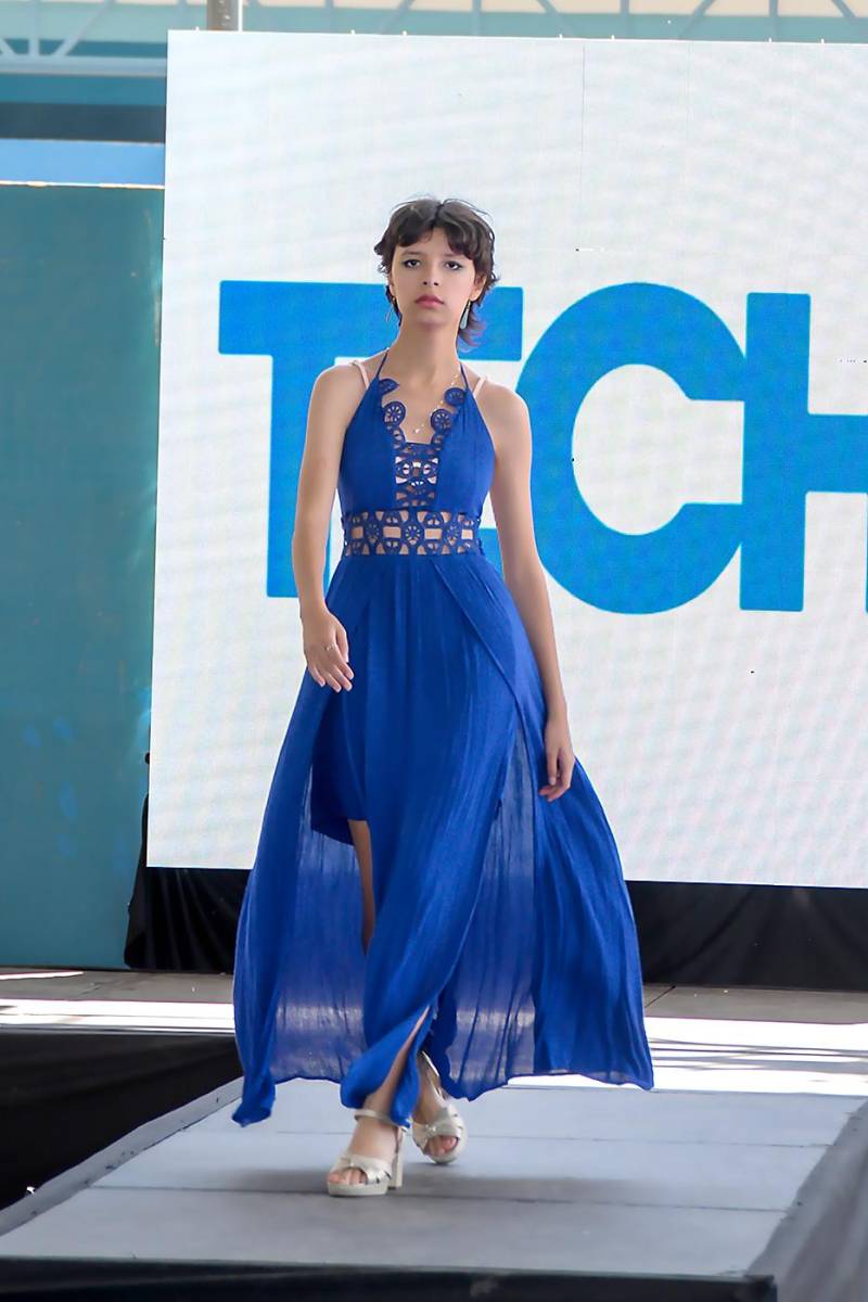 Laura Castro.