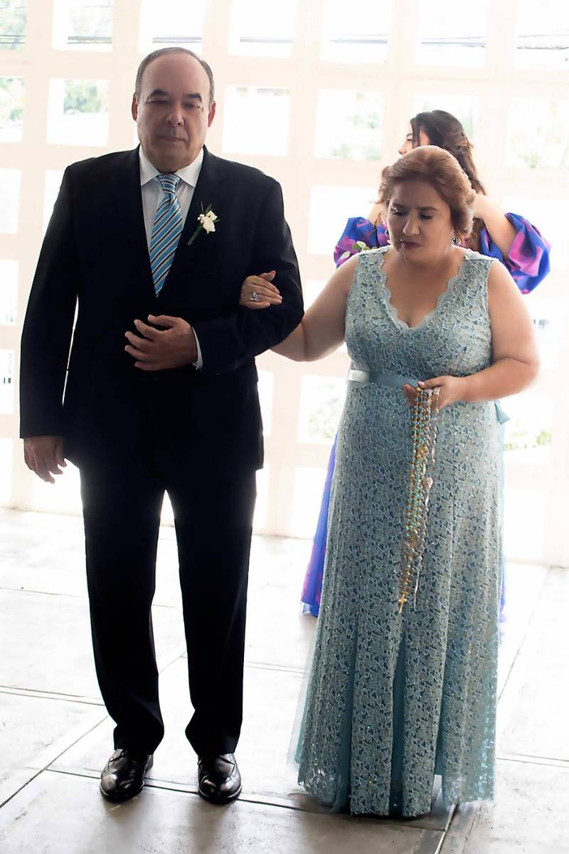 Los padrinos de boda Roberto Pinto y Celia Garcia de Pinto