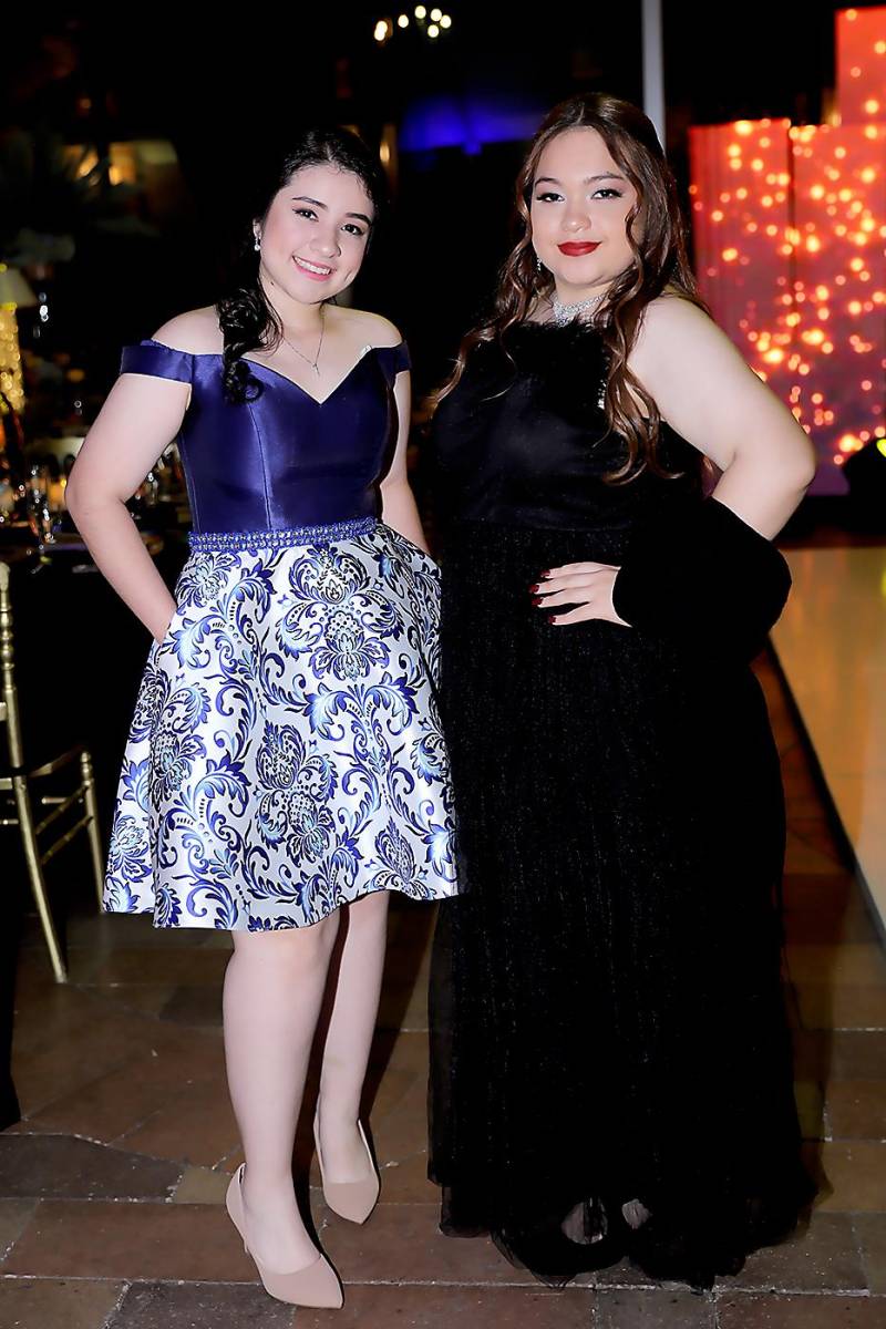 Valeria Tábora y Jimena Espinal