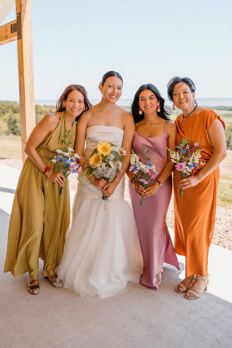 Kenia Lezama, María Hernández, Paola Rubí, y Jennye Navarro