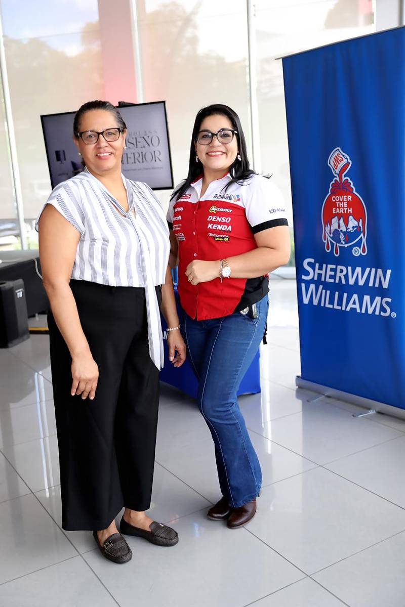 Wendy Valladares.