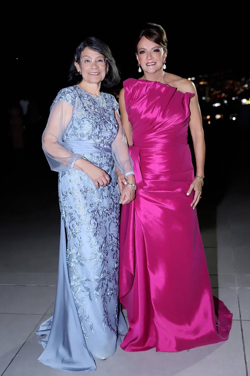 Nalda Chávez y Mandy Rivera 