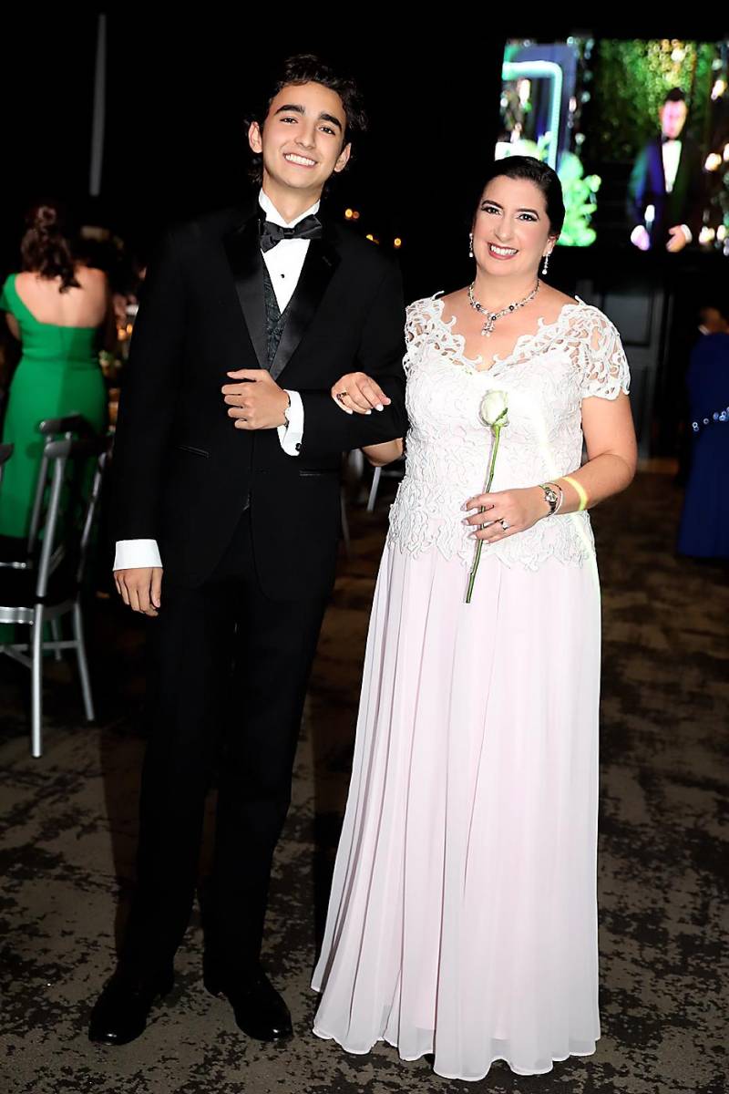 Mark Garnet y Eda Flefil