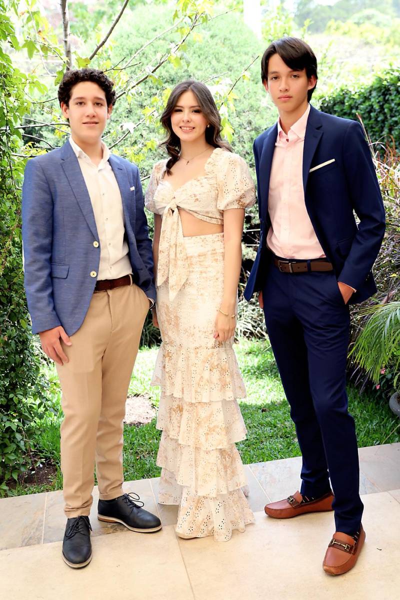 Jorge Rodríguez, Adriana Matta y José Gabriel Keeham