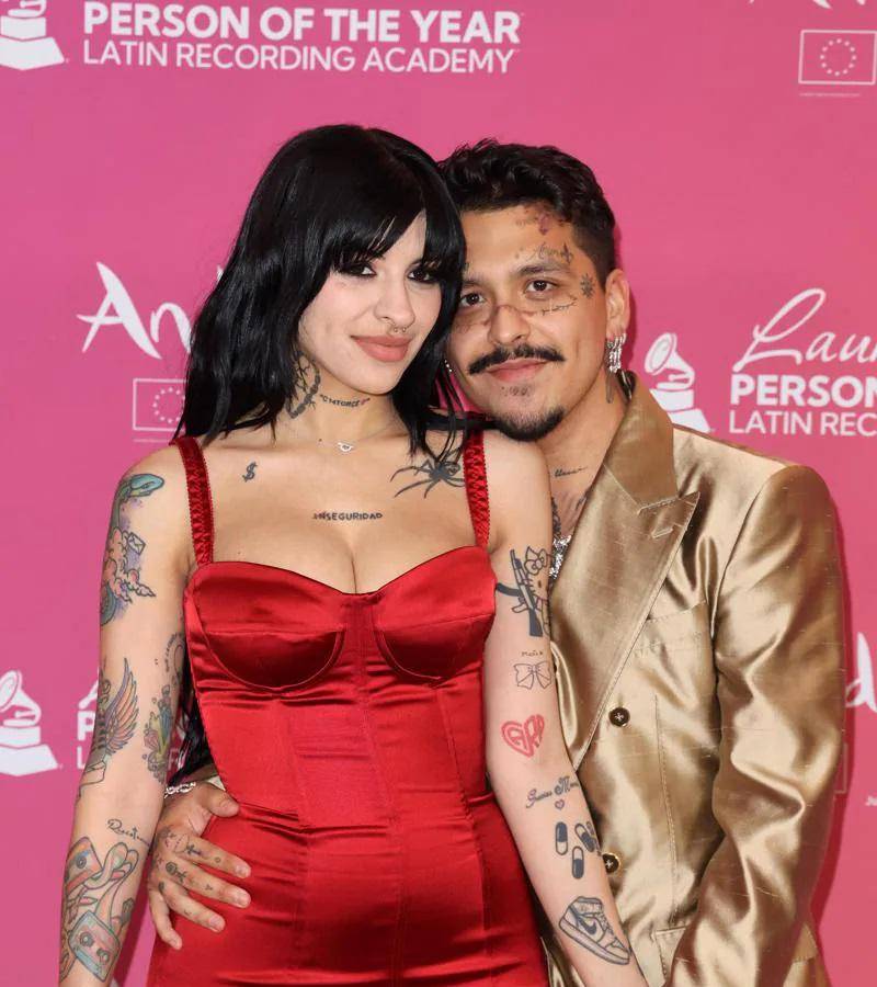 Cazzu rompe el silencio tras confirmarse el romance entre Nodal y Ángela  Aguilar