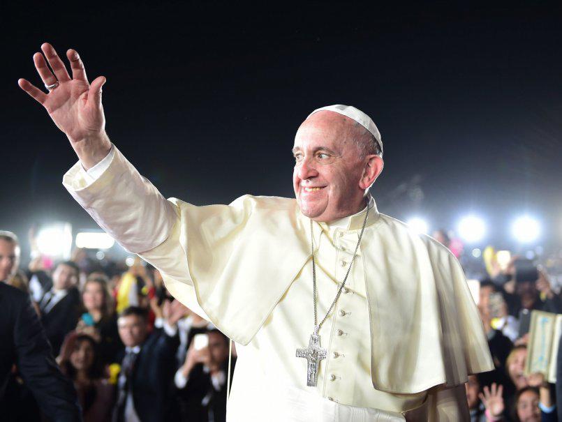 <b>Canal oficial de Vatican News en Youtube</b>Ahí puedes ver grabaciones completas de misas, discursos históricos, viajes apostólicos y momentos icónicos de su pontificado, como su oración en solitario durante la pandemia o su visita a Iraq.