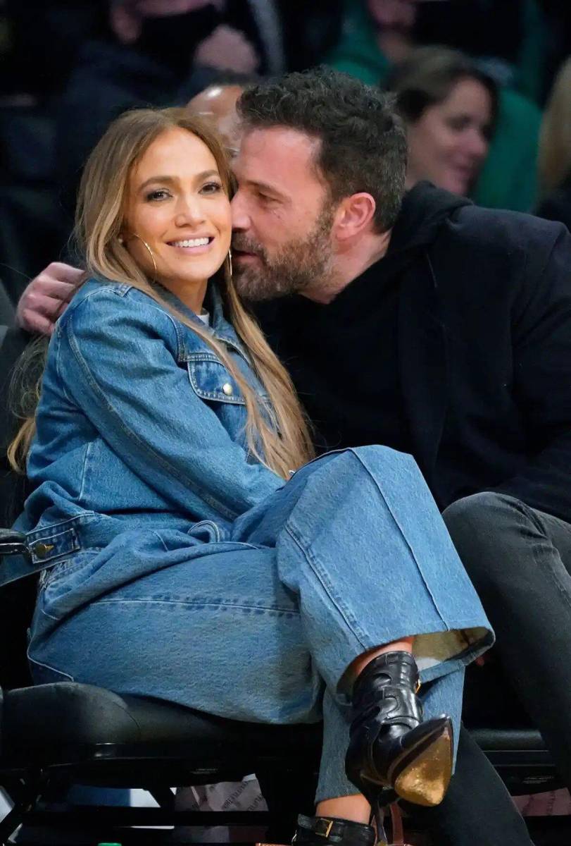 Ben Affleck decepcionado con JLo por lanzar marca de bebidas alcohólicas