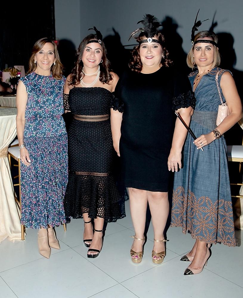 Diana Larach, Andrea Jordán, Mariela Illescas y Erica Andonie.