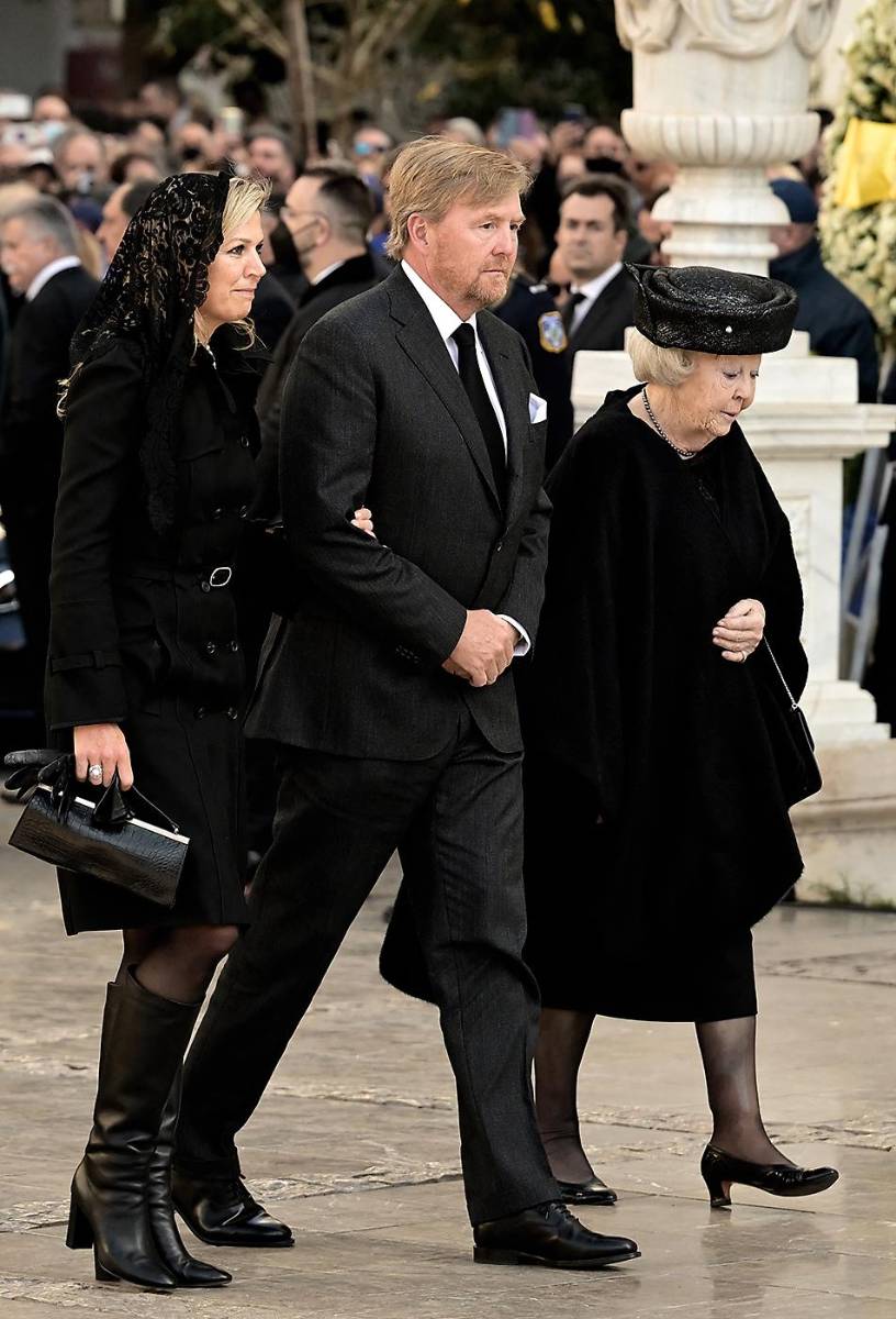 Beatriz, ex reina de Países Bajos, con el rey Willem-Alexandery su esposa Máxima