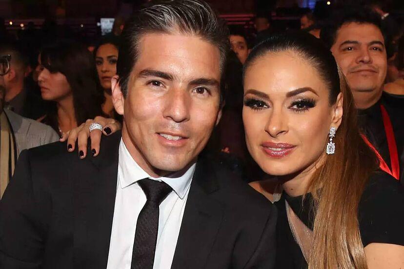 <b>Galilea Montijo y Fernando Reina</b><b>Luego de problemas y complicaciones durante la pandemia del COVID-19, la pareja decidió separarse después de 11 años de matrimonio.</b>