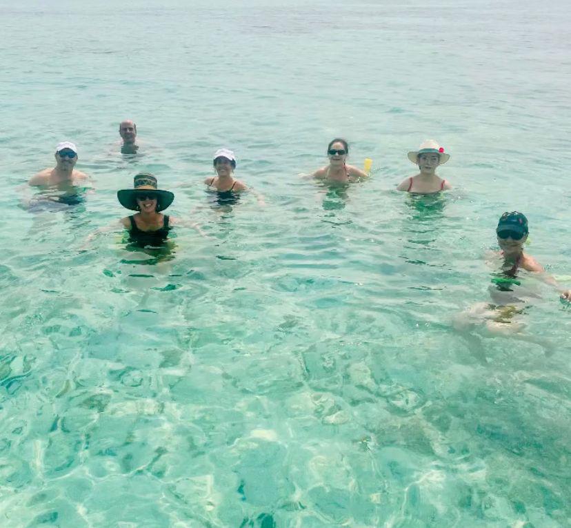 Además de las aguas cristalinas que la isla ofrece.