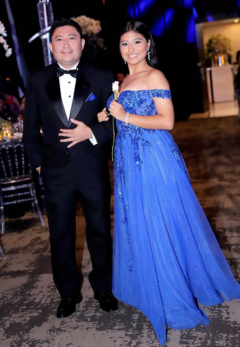 Miguel Alfonso Cruz con su hija María Fernanda 