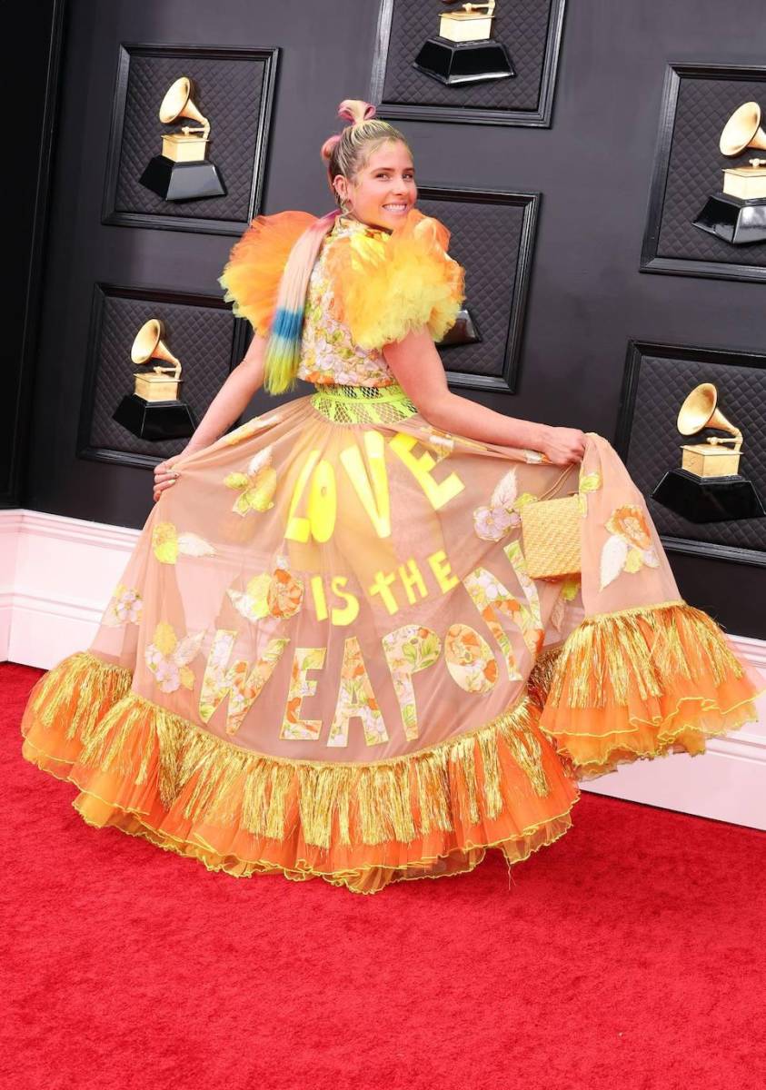 Los peor vestidos de los Premios Grammy 2022