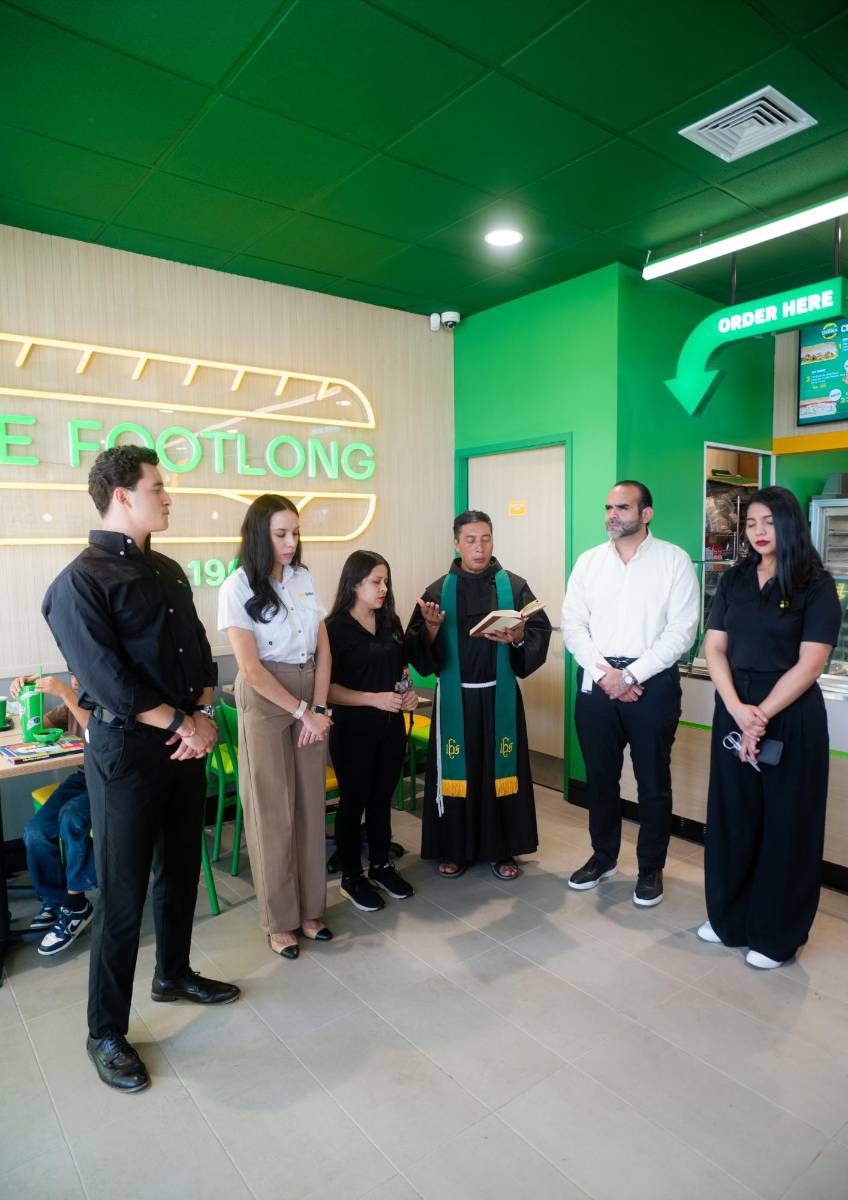 Así se vivió la inauguración de Subway Comayagua