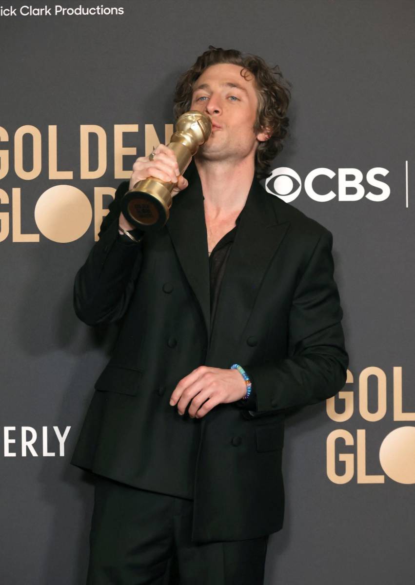 Mejor actor en serie musical o de comedia: Jeremy Allen White, <i>The Bear</i>