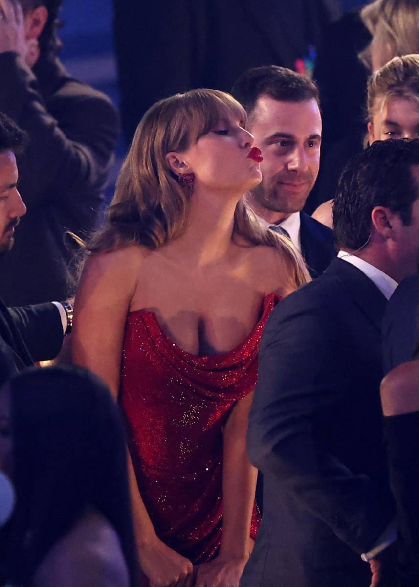 El detrás de cámara de los Premios Grammy 2025
