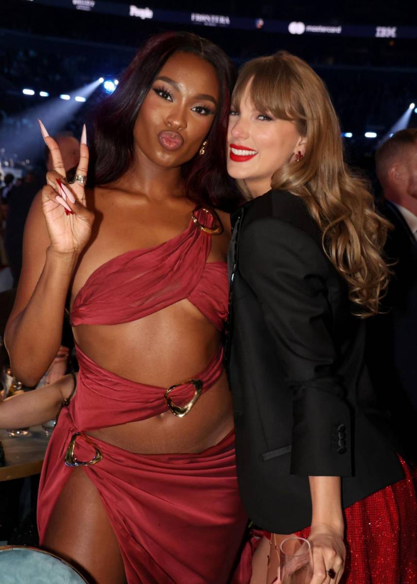 El detrás de cámara de los Premios Grammy 2025