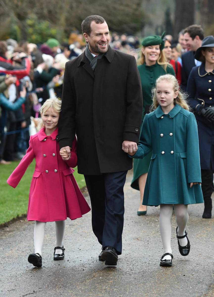 Sus hijas Savannah Anne Kathleen e Isla Elizabeth Phillips son la decimoctava y decimonovena, respectivamente.
