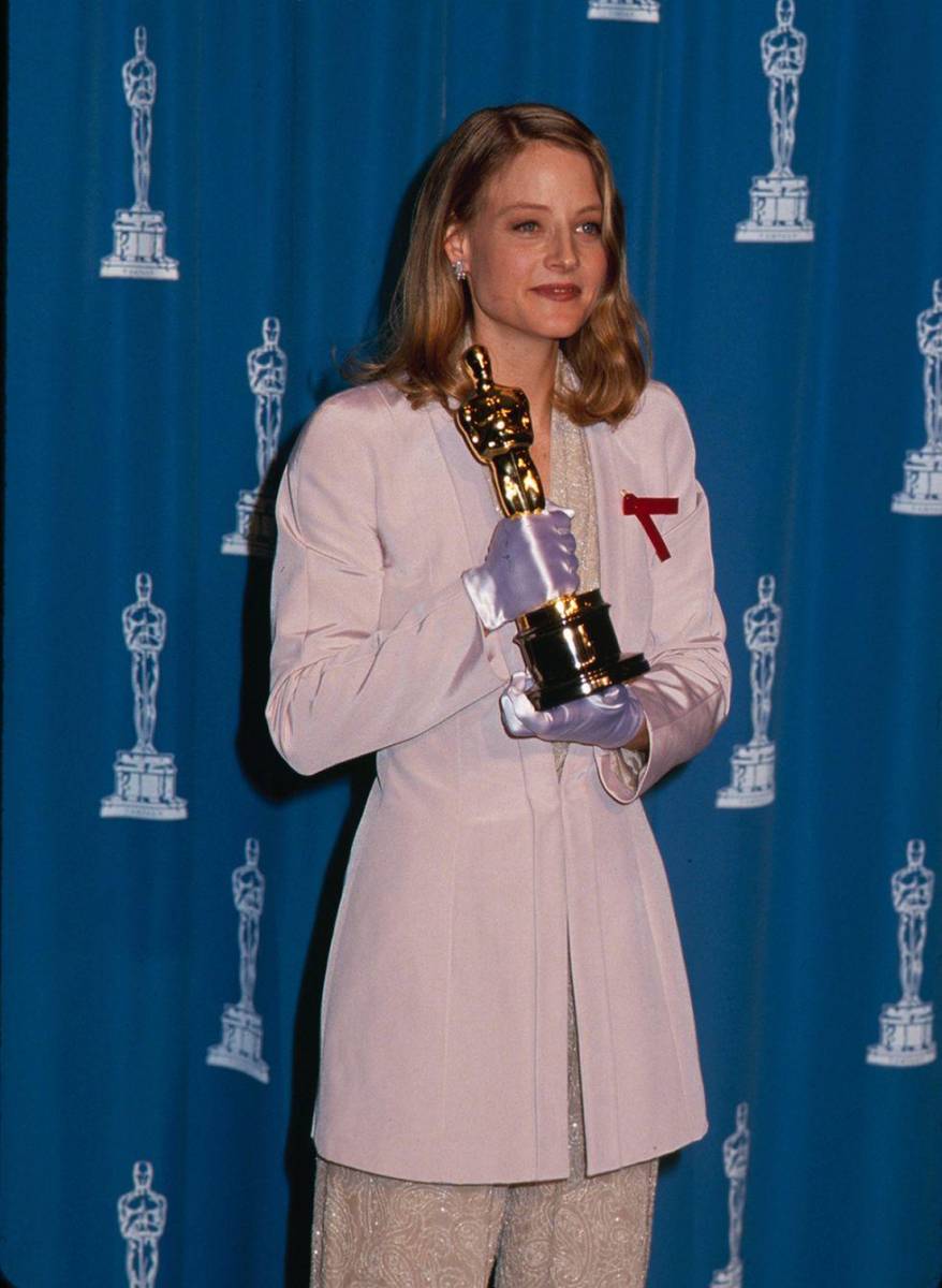 Jodie Foster en Giorgio Armani, 1992.