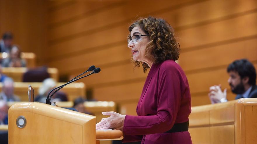 <b>María Jesús Montero</b>: Vicepresidenta primera y ministra de Hacienda, figura clave del gobierno socialista en España.