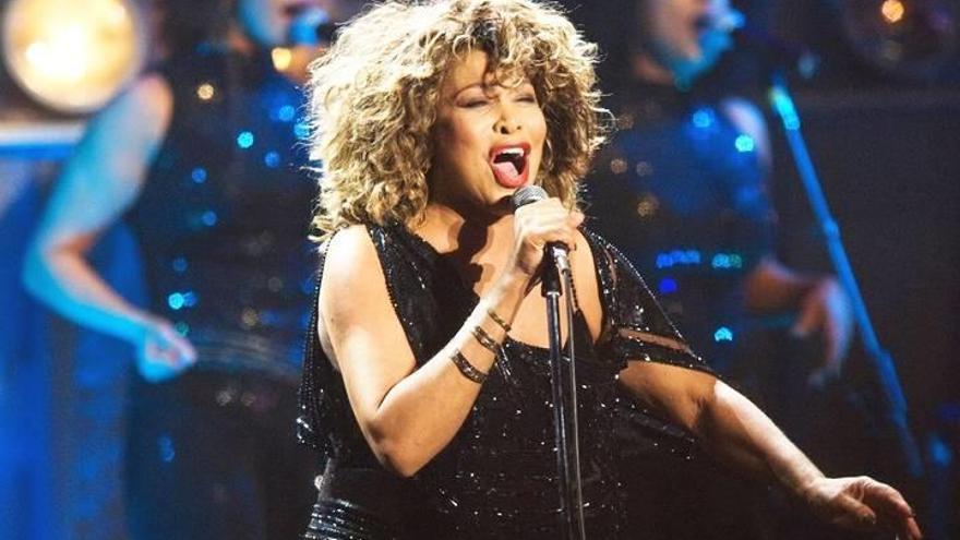 Tina Turner: la tormentosa vida de la leyenda del rock