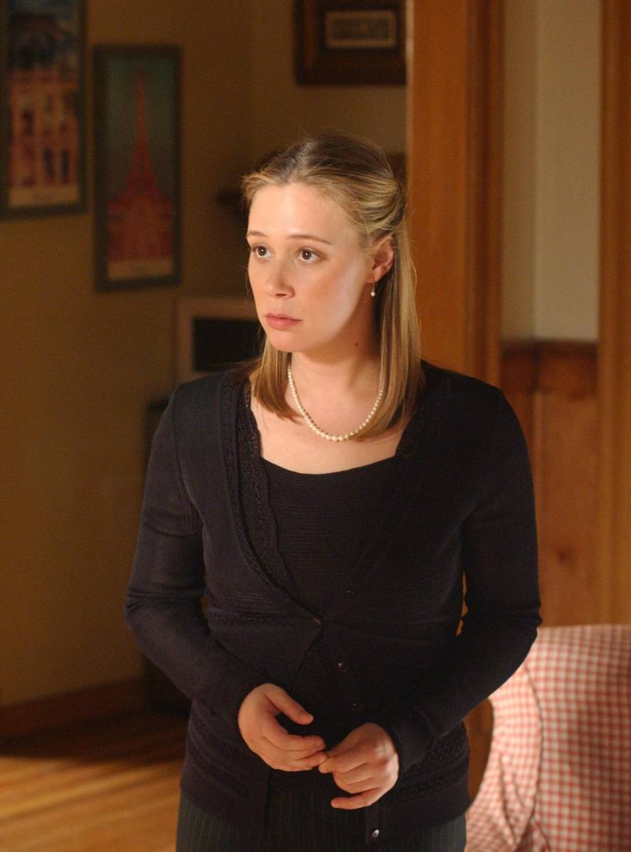 Paris Geller fue un personaje único y especialmente creado para Liza Weil. Inicialmente Liza audicionó para el papel de Rory y pese a su intentó no lo logró. Pero poco después Sherman la llamó para escribir el personaje de la tan icónica Paris. 