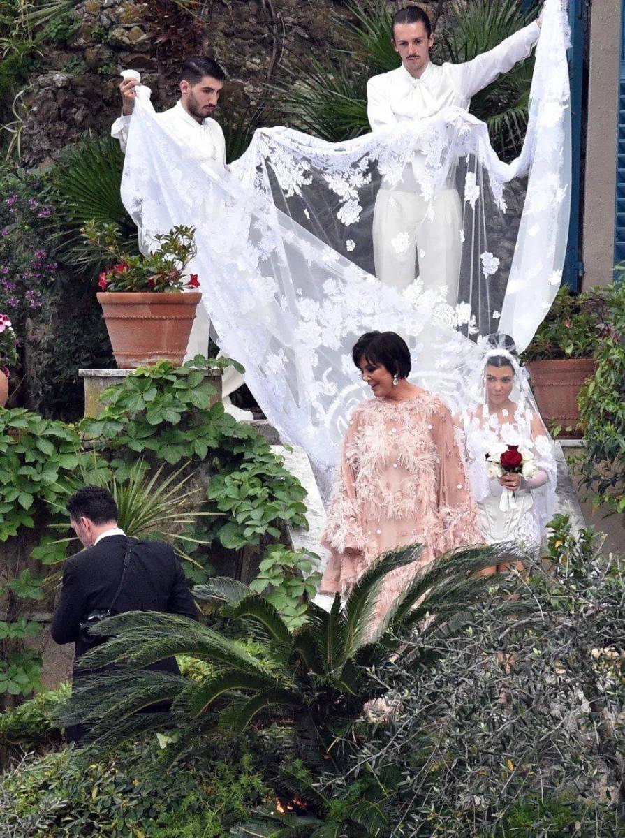 La boda de Kourtney Kardashian y Travis Barker en Italia