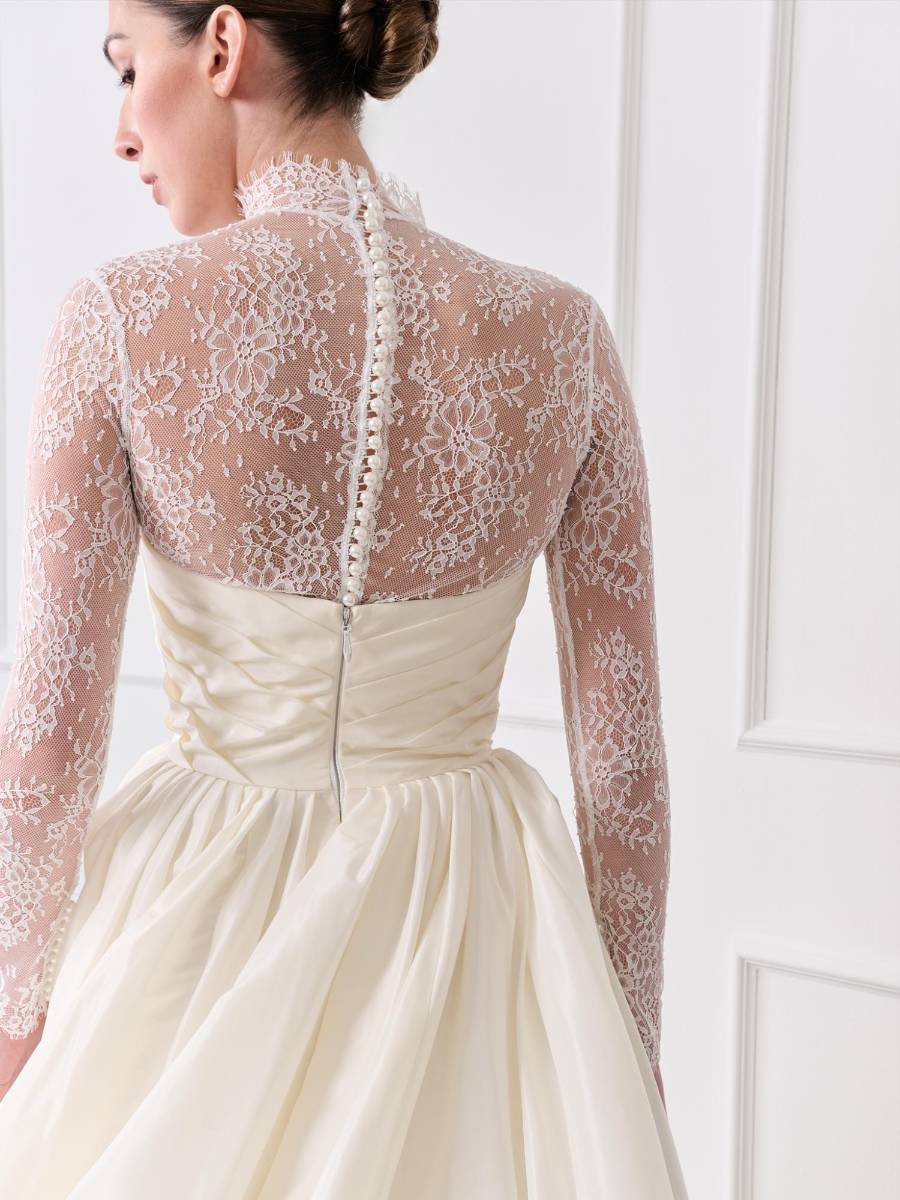 La colección nupcial Midnight Garden del Guillermo Pharis