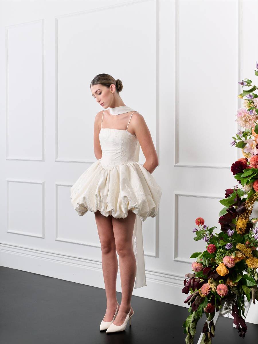 La colección nupcial Midnight Garden del Guillermo Pharis