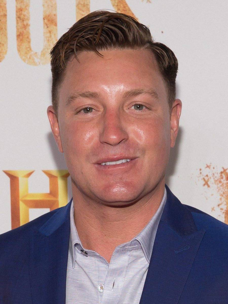 <b>Lane Garrison</b>El actor de Prison Break estuvo involucrado en un accidente automovilístico en el cual murió una joven de 17 años y todo empeoro cuando se comprobó que Lane manejaba bajos los efectos del alcohol.