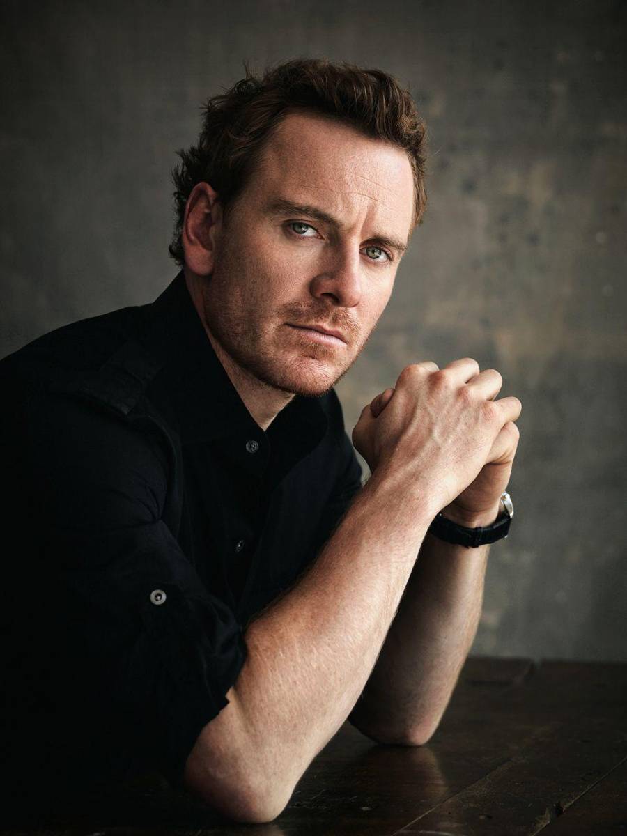 <b>Michael Fassbender</b>Su exnovia presentó una petición de orden de alejamiento luego de que, supuestamente, en medio de una discusión, el actor la arrastrara por el suelo.