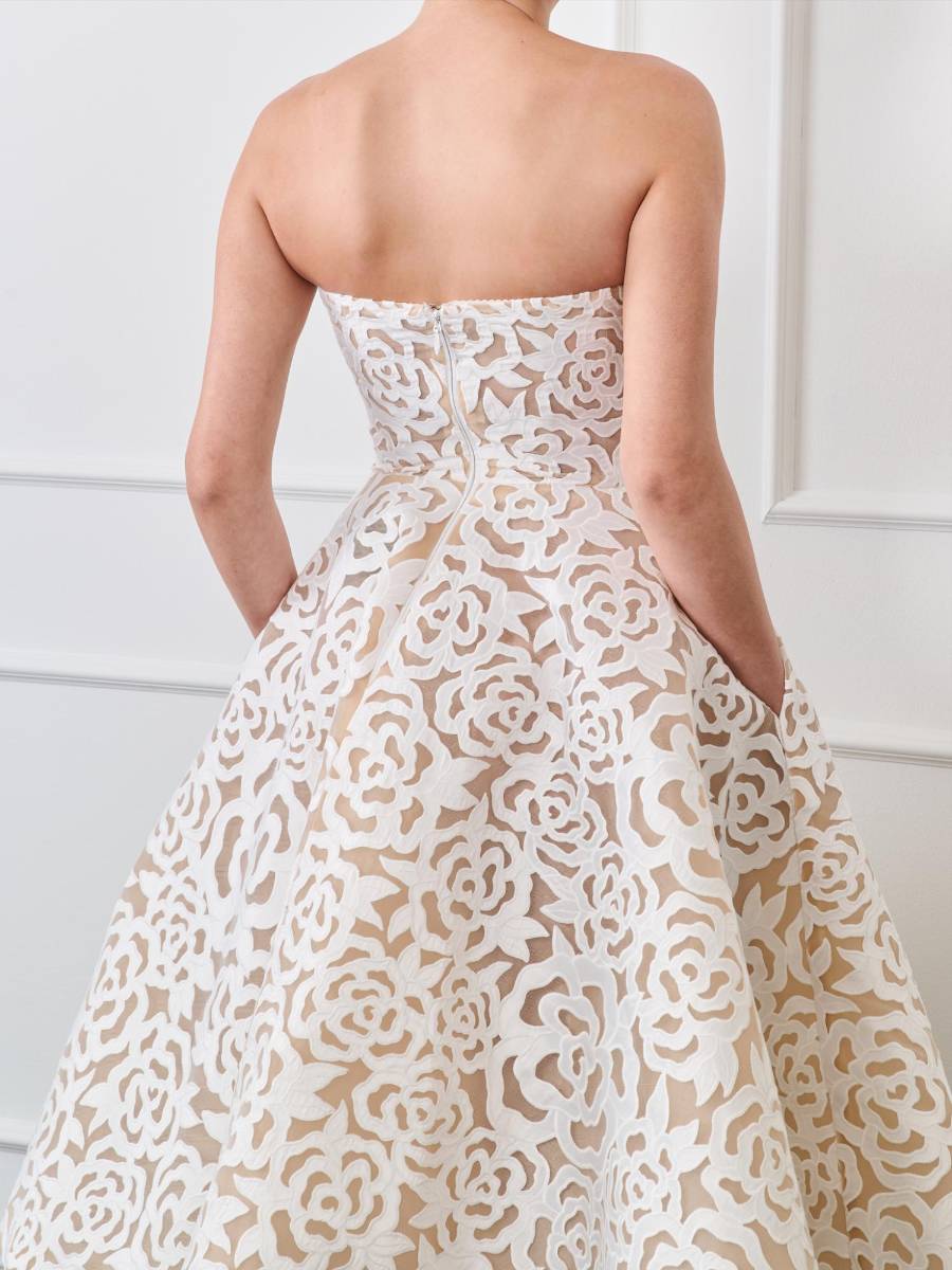 La colección nupcial Midnight Garden del Guillermo Pharis