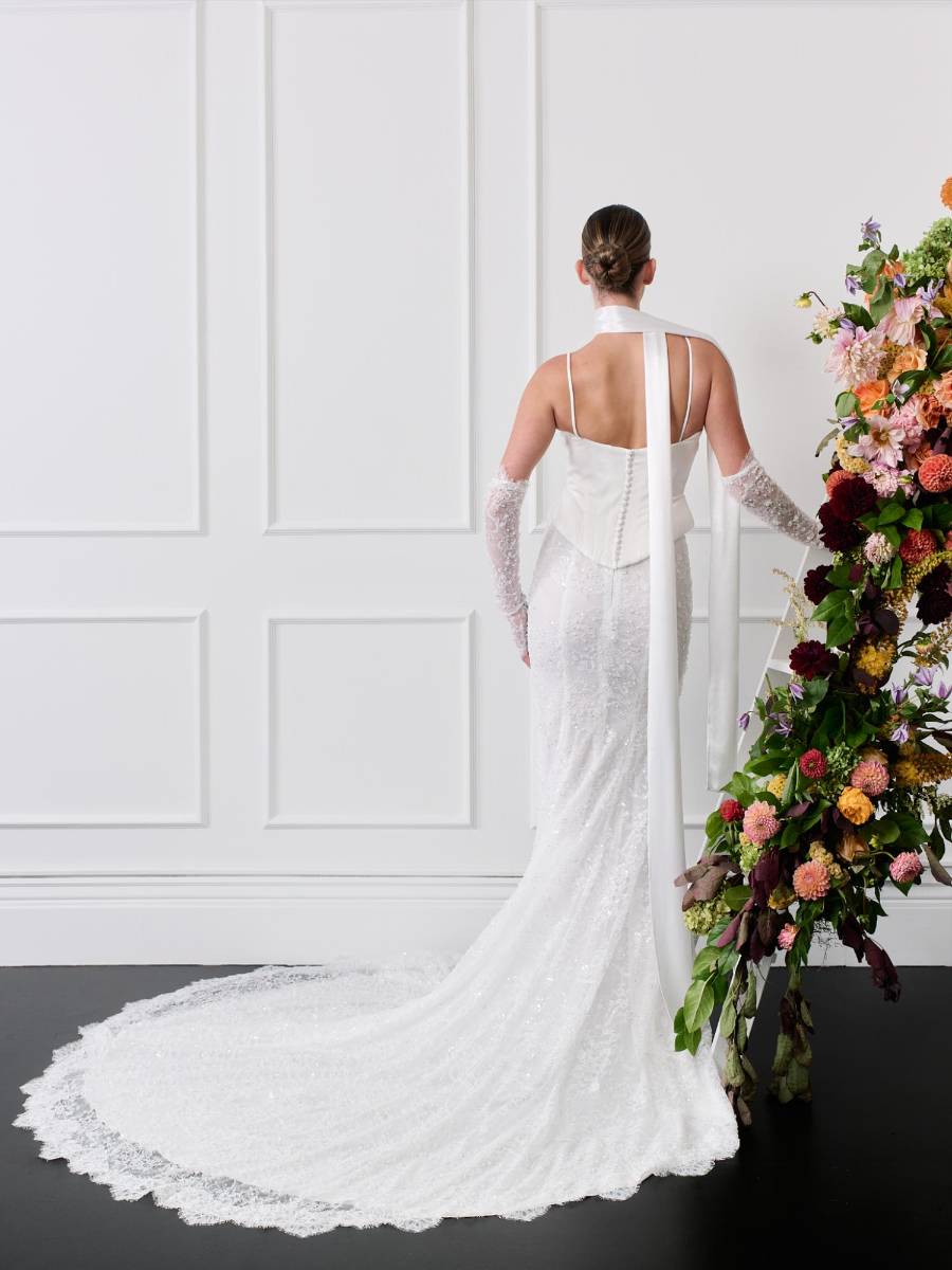 La colección nupcial Midnight Garden del Guillermo Pharis