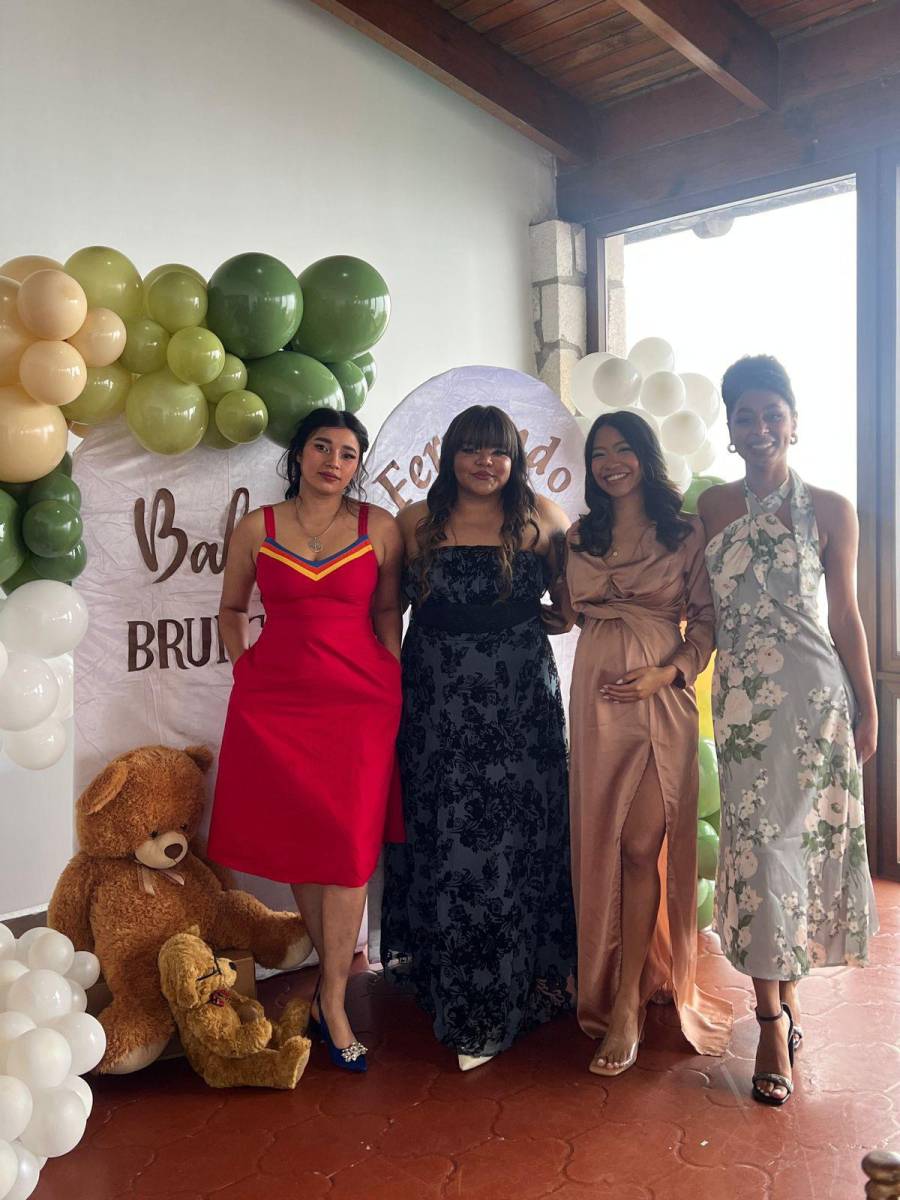 Anahy Amador, Angie Espinal, Andrea Ávila y Roció Maldonado.