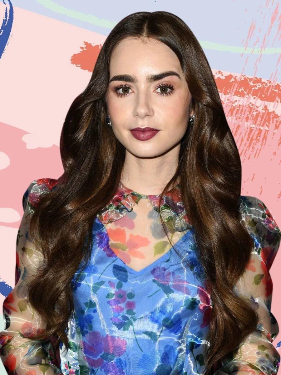 <b>Lily Collins </b>es hija del cantante Phil Collins y Jill Tavelman. 