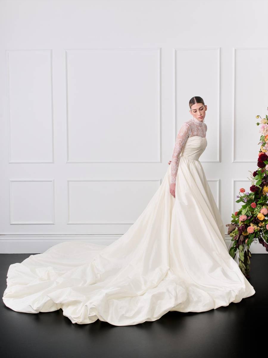 La colección nupcial Midnight Garden del Guillermo Pharis