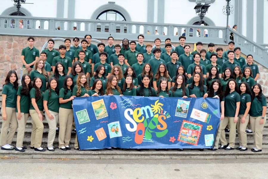 Con fe, ilusión y muchas expectativas, los Seniors 2027 del Campo School dieron la bienvenida a su último año escolar con una emotiva misa celebrada en la Basílica. Rodeados de compañeros, docentes y familiares, los jóvenes pusieron en manos de Dios esta nueva etapa que promete estar llena de aprendizajes, amistades, experiencias y recuerdos que llevarán para siempre en el corazón.