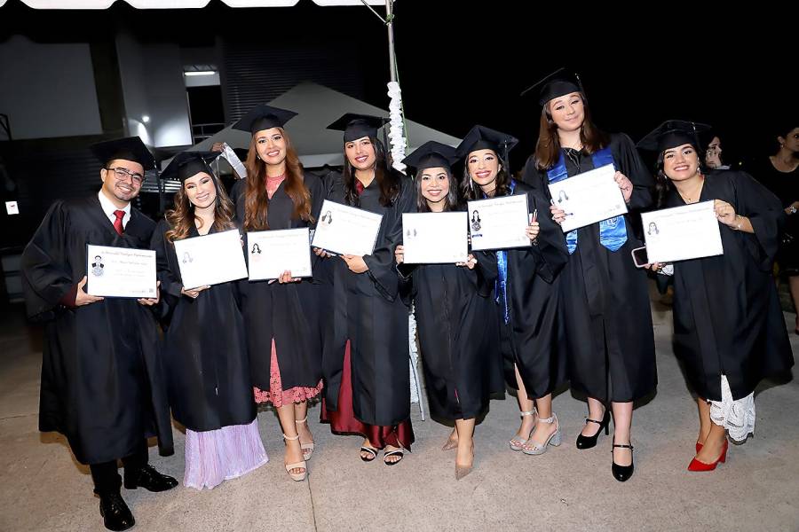 UNITEC celebra graduaciones de pregrado 2024 en Tegucigalpa